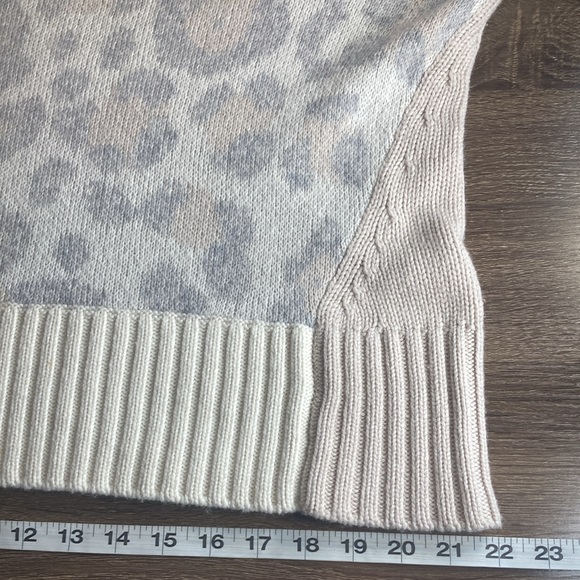 Women’s Medium Pre Owned Spendid Mally Colorblock Sweater - Picture 7 of 8